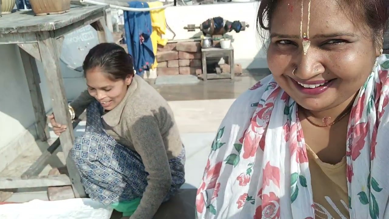 Ajj ghar pe banye papad💞🥰 #viral #fyp #holi 