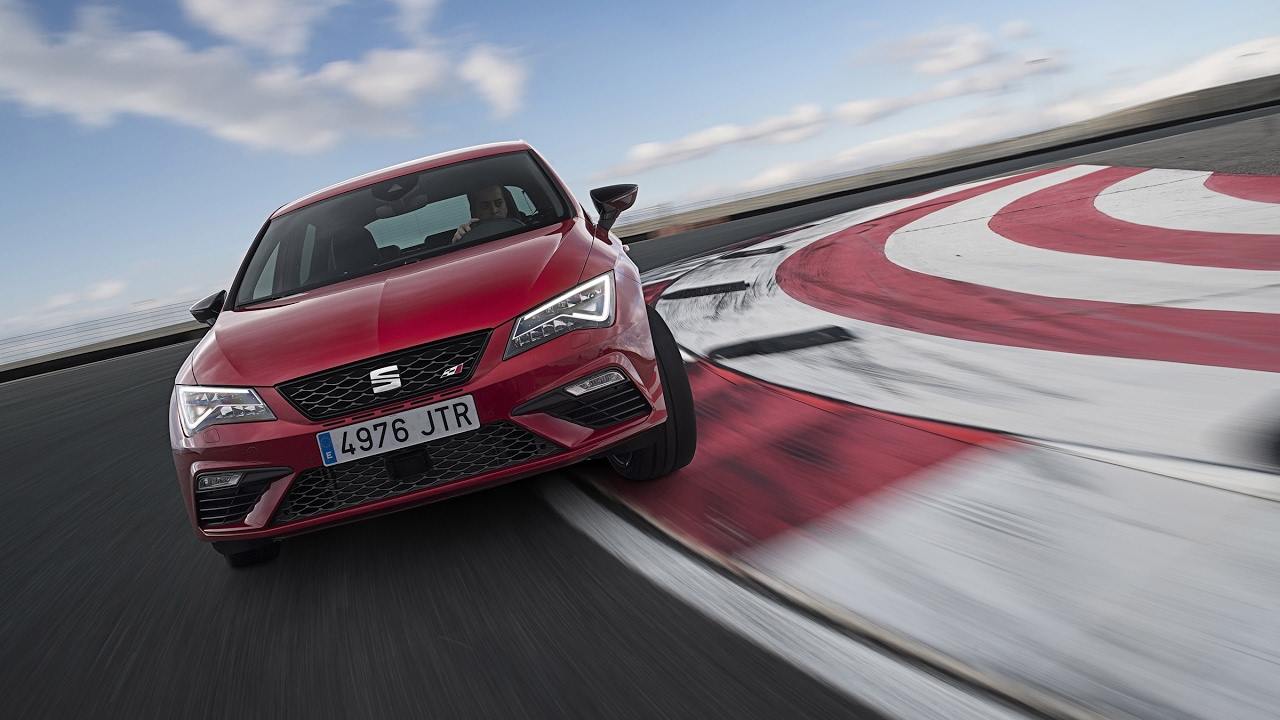 supercars for smiles SEAT Leon Cupra 300 2017 Review - Power Boost for SEAT's Golf GTI Rival