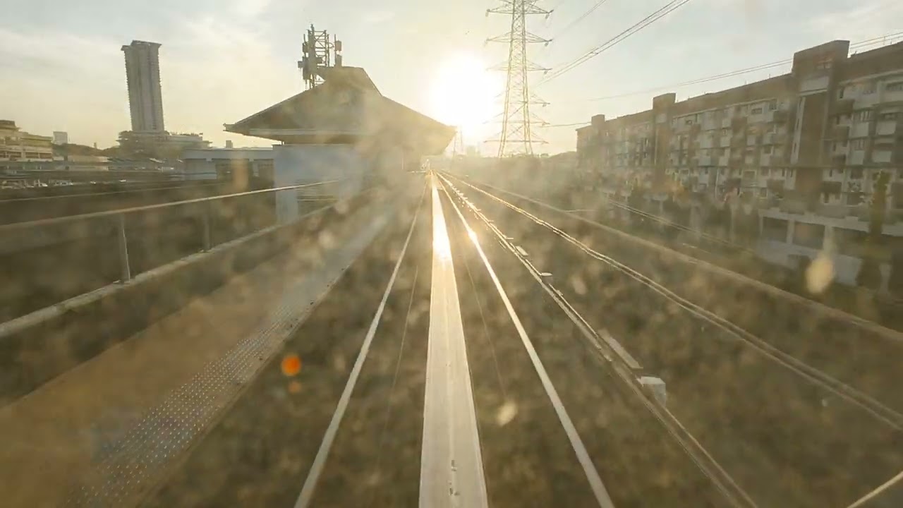 LRT Kelana Jaya Line Alstom Innovia Metro 300 TR33 | Taman Paramount ➡️ Glenmarie.
