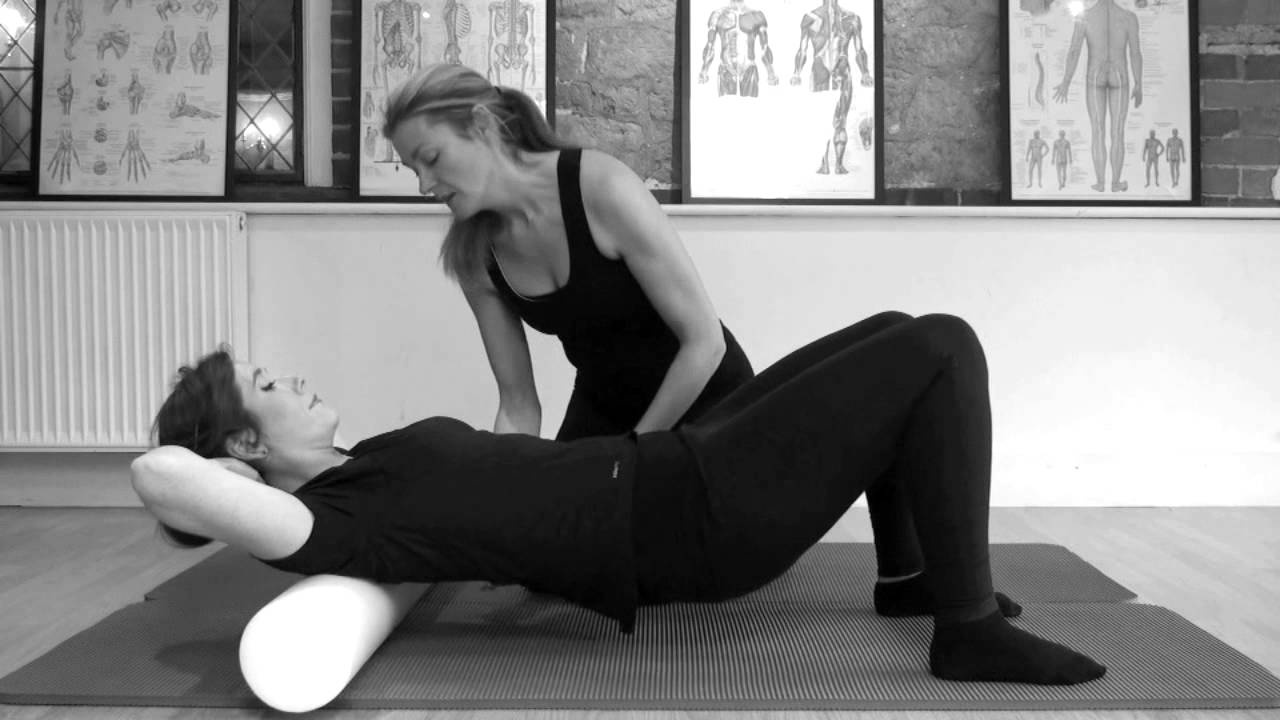 Pilates - Mobilisation of the Thoracic Spine breathing exercise