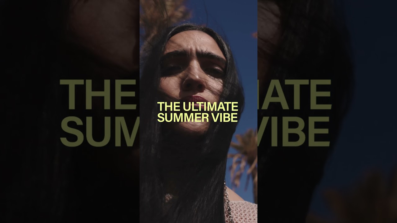 Гладкость и блеск на любых волосах  