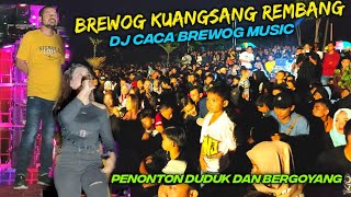 Ribuan Penonton padati ceksound brewog x dj caca di kuangsang rembang. duduk sambil bergoyang.