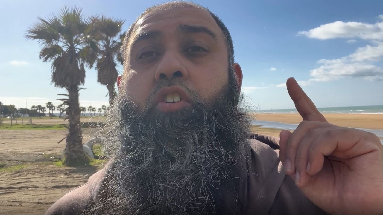 Strange But Easy Things That Make You Confident Before You Speak