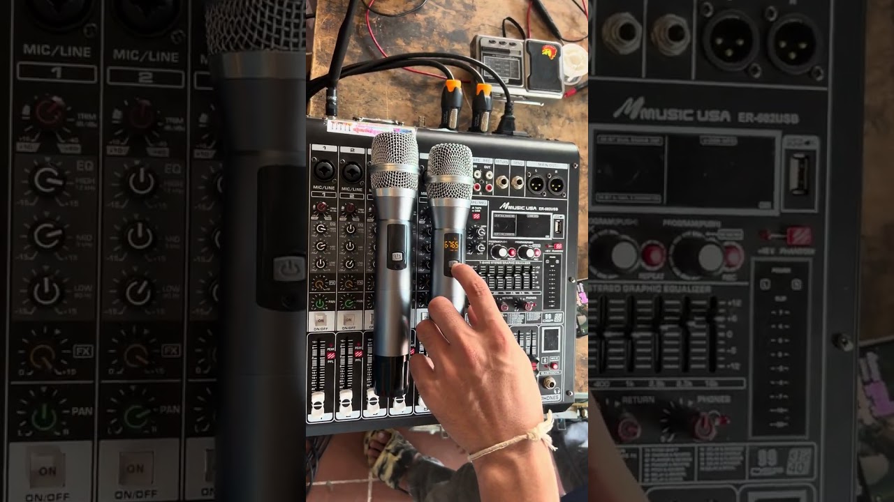 របៀបសេតម៉ៃក្រូហ្វូនអត់លឺMixer Mmusic ER-602USBមានម៉ៃក្រូហ្វូនស្រាប់