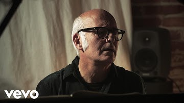 Ludovico Einaudi - Four Dimensions (Official Live Performance from Heimat)