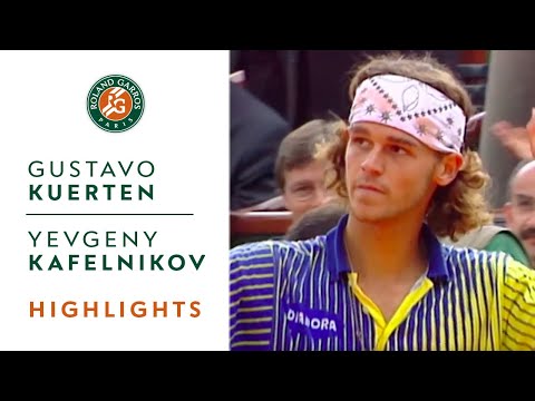 Gustavo Kuerten v Yevgeny Kafelnikov Highlights - Men's Quarterfinals I Roland-Garros 1997