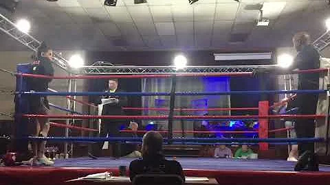 Leah redman vs Leona smith