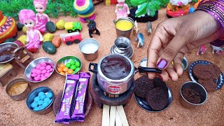 Oreo Cake In Pressure Cooker | Mini Cooking | Dairy Milk Chocolate Cake Recipe | Chocolate Oreo Cake screenshot 3
