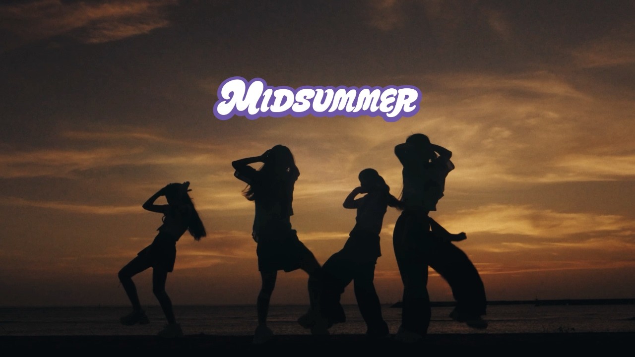 Watch 【MV】JUICYJUICY - MIDSUMMER on YouTube Watch 【MV】JUICYJUICY - MIDSUMMER on YouTube
