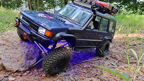 An RC Adventure with the Land Rover Discovery (MST CFX-WS DC1)