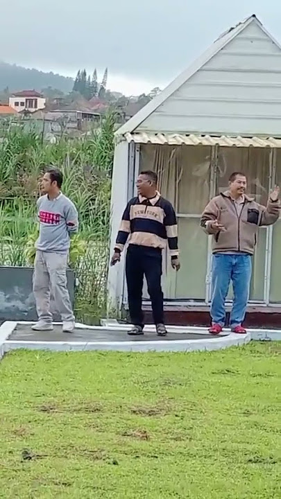 Senam Bapak² #Ketawa²tipis 🤣🤣