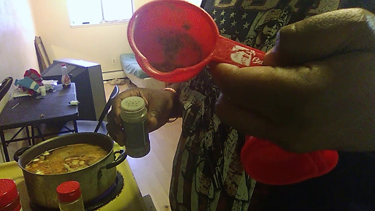  making kidney beans with smoked ham hocks YouTube