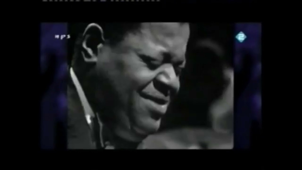Oscar Peterson Trio You Look Good To Me YouTube