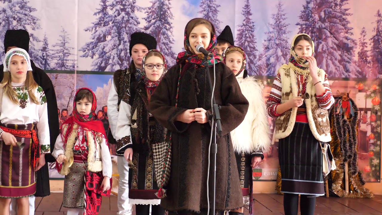 Datini si obiceiuri strabune, comuna Cornu Luncii, decembrie 2019