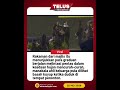 Penganjur dikritik kerana teruskan majlis graduasi di luar ketika hujan lebat di Franklin