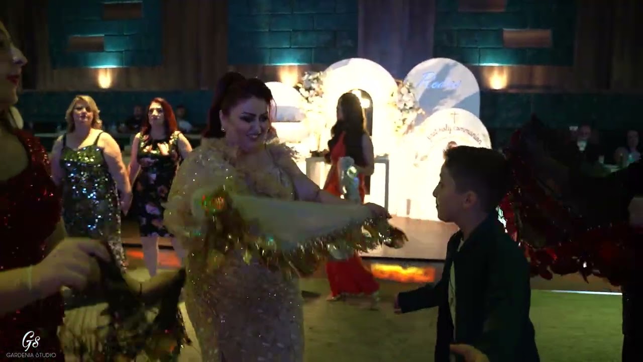 Rodas's first holy communion / GARDENIA STUDIO