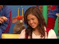 🎬 Clip: ¡CENICIENTA NO SE CREE SU PROPIA HISTORIA! 🤣 | Final de cuento de hadas | en Español Latino