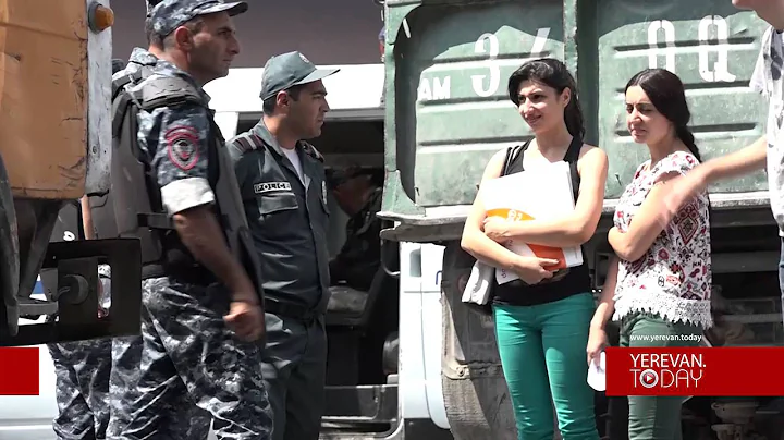 ՊՊԾ գնդի մերձակայքում իրավիճակը շարունակում է լարված մնալ. Առավոտյան կադրեր Խորենացի փողոցից