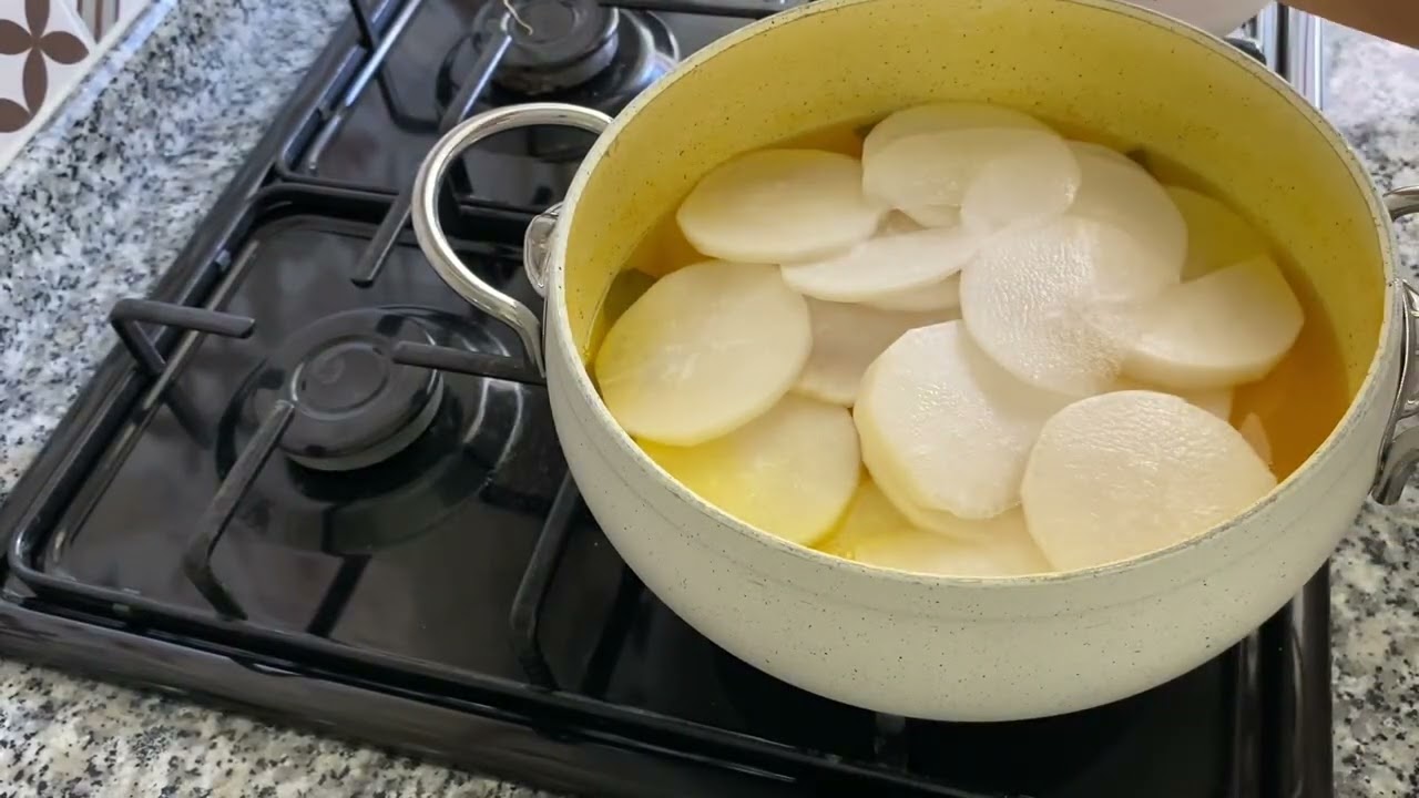 DANMOJİ NASIL YAPILIR ? (Sarı turp turşusu-kore turşusu)#tarif #yemektarifleri 