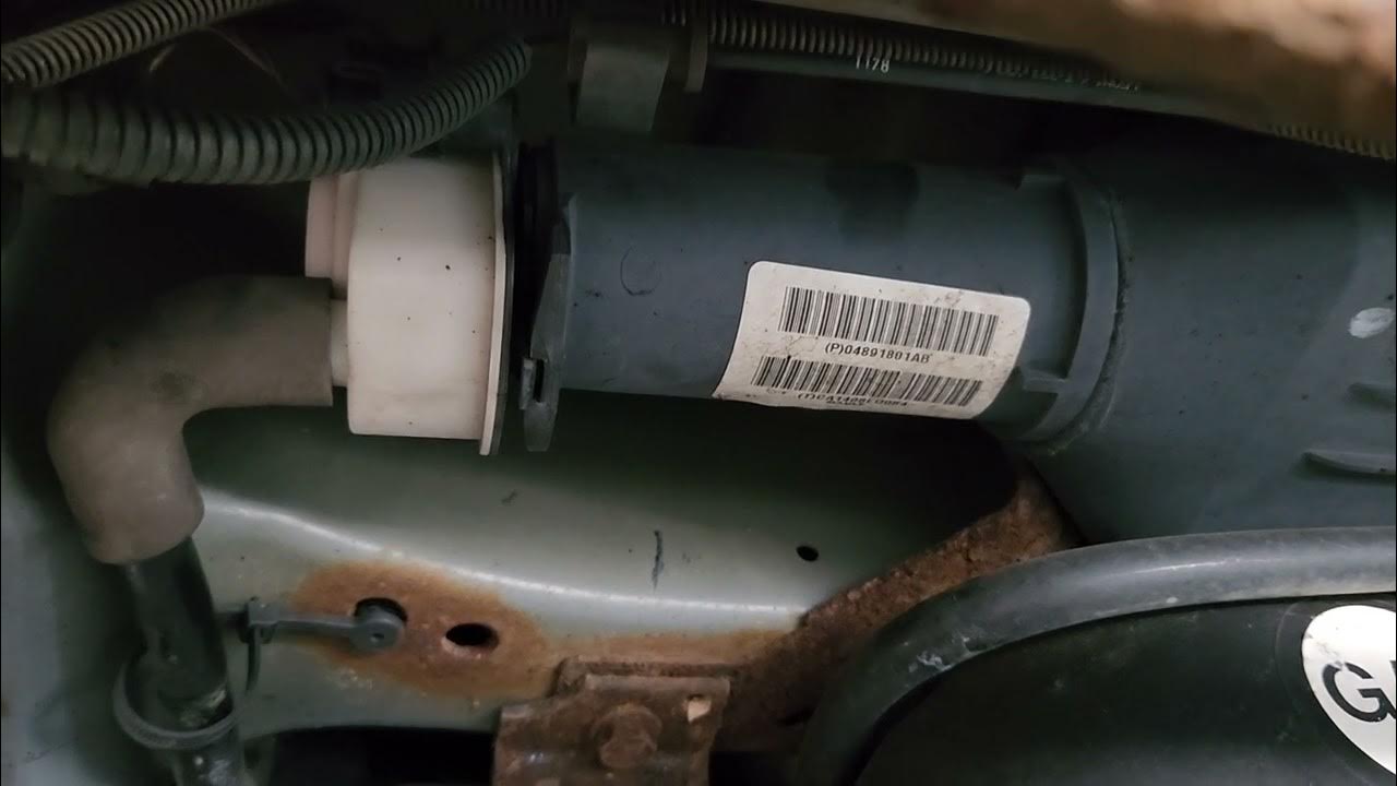 2008 Chrylse Town and Country PO456 fault FREE FIX ??? small evap leak