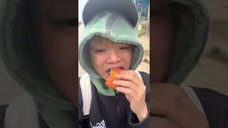 Đi Tuar Gần Ngìn Km Mình Ăn Gì Còn Bị Esu Ngắm