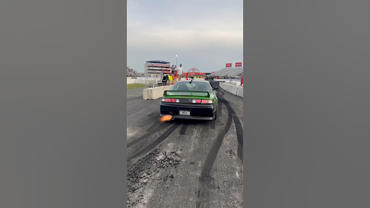 Little too close on the Tip-In…. 😬😳 #cleetusandcars #240sx #burnout #cars