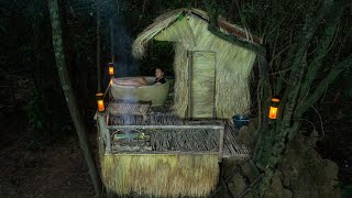 Girl Living Off Grid, Built a Little Warm House with a Bathtub to Enjoy a Life in the Wild
