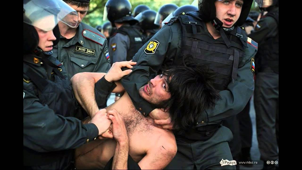 Небритые полицейские