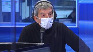 Covid-19 : Michel Cymes fustige le tirage au sort des 35 Français et la vaccination lente