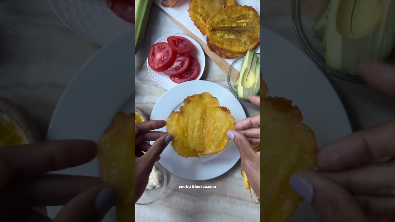 Jibarito (Crispy Green Plantain Sandwich) 