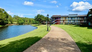 Walkway Between Disney's Port Orleans Riverside & French Quarter Resorts in 4K | Walt Disney World