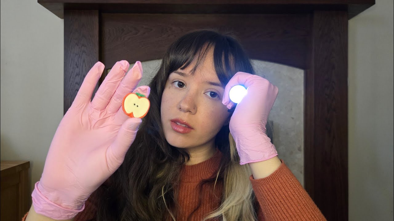ASMR Random eye tests to sleep / gloves sounds and light and object following