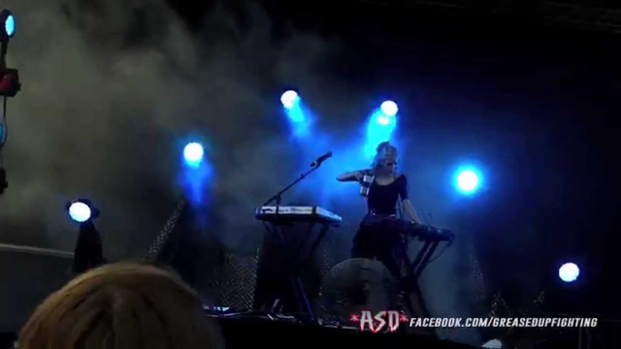 GRIMES/Pitchfork 2014\Nightmusic YouTube