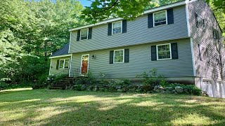9 Honey Brook Ln, Amherst, NH Presented by Jennifer Lawrence.