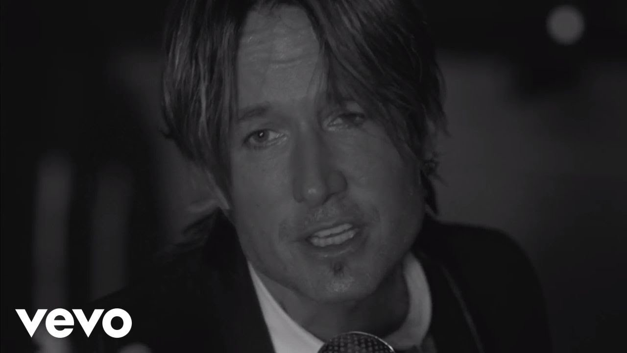 Keith Urban   Blue Aint Your Color Official Music Video