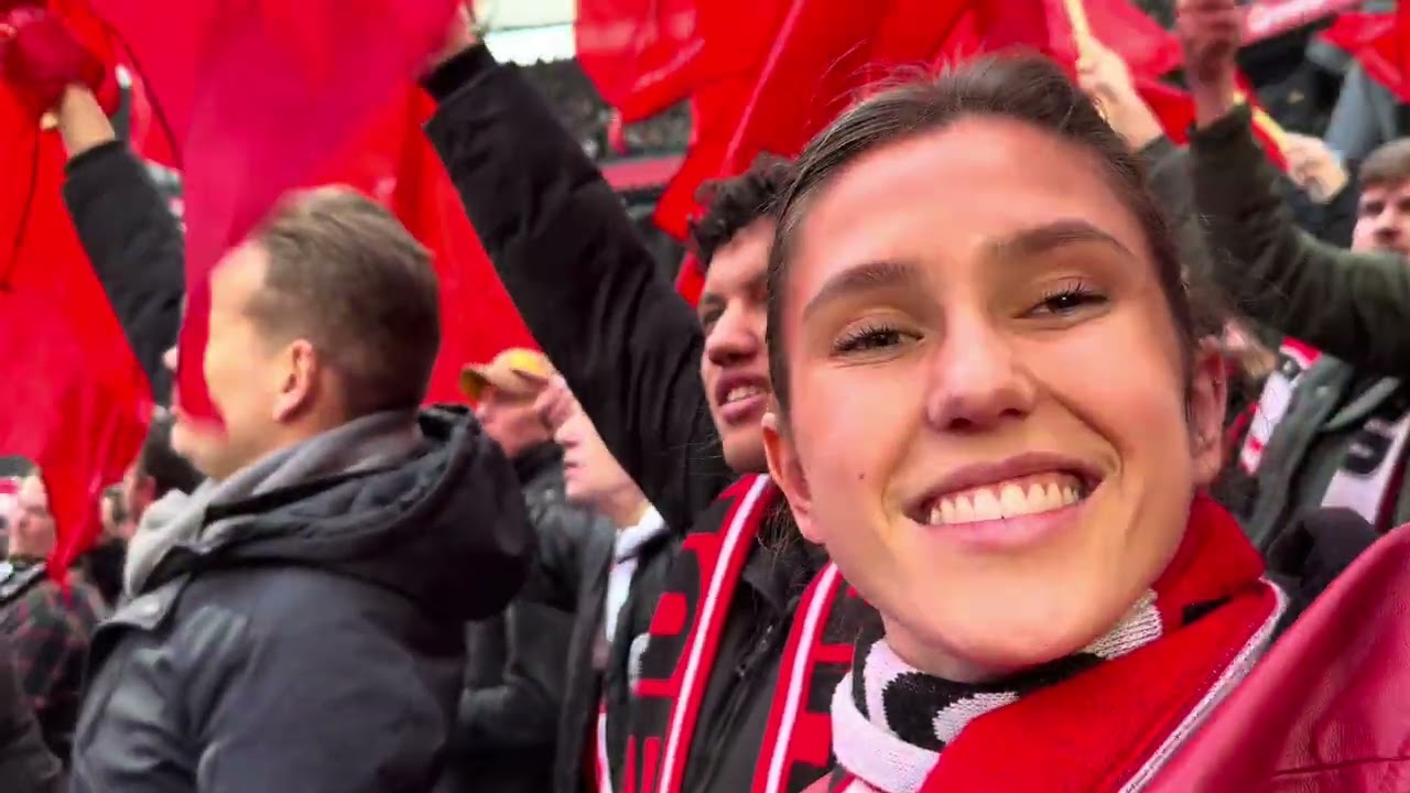 PattiePet is weer bij de Kuip: Feyenoord tegen Twente 