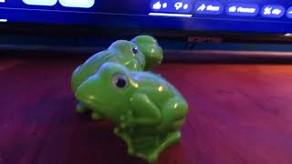 Bunk Chinese Wind-up Frog Review