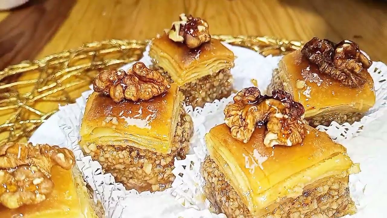 حلويات العيد 💥📢 بقلاوة بالعجينة السحرية 💯بلا توريق بلاتعب 🤲