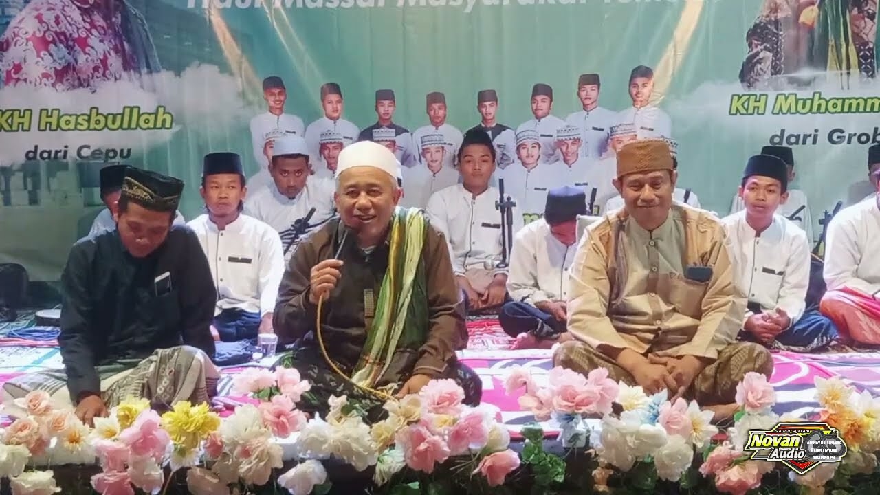 Ceramah K.H Muhammad Syafi'i ( Grobogan ) full lucu