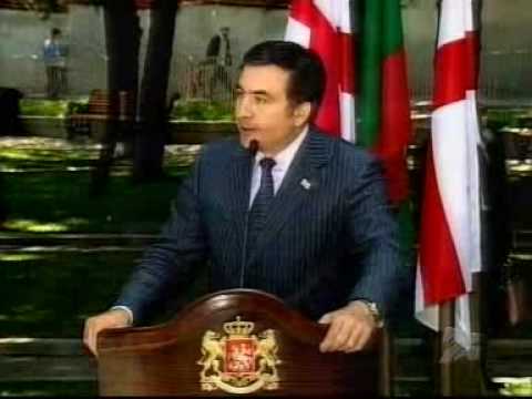 პრეზიდენტებმა ვილნიუსის სკვერი გახსნეს