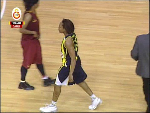 anti-cimbom Cappy Pondexter gese taraftarn ldrtyor