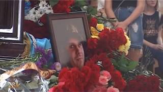 Мало бути весілля, а сталися похорони: у Бердичеві попрощалися з атовцем Олександром Ліщуком