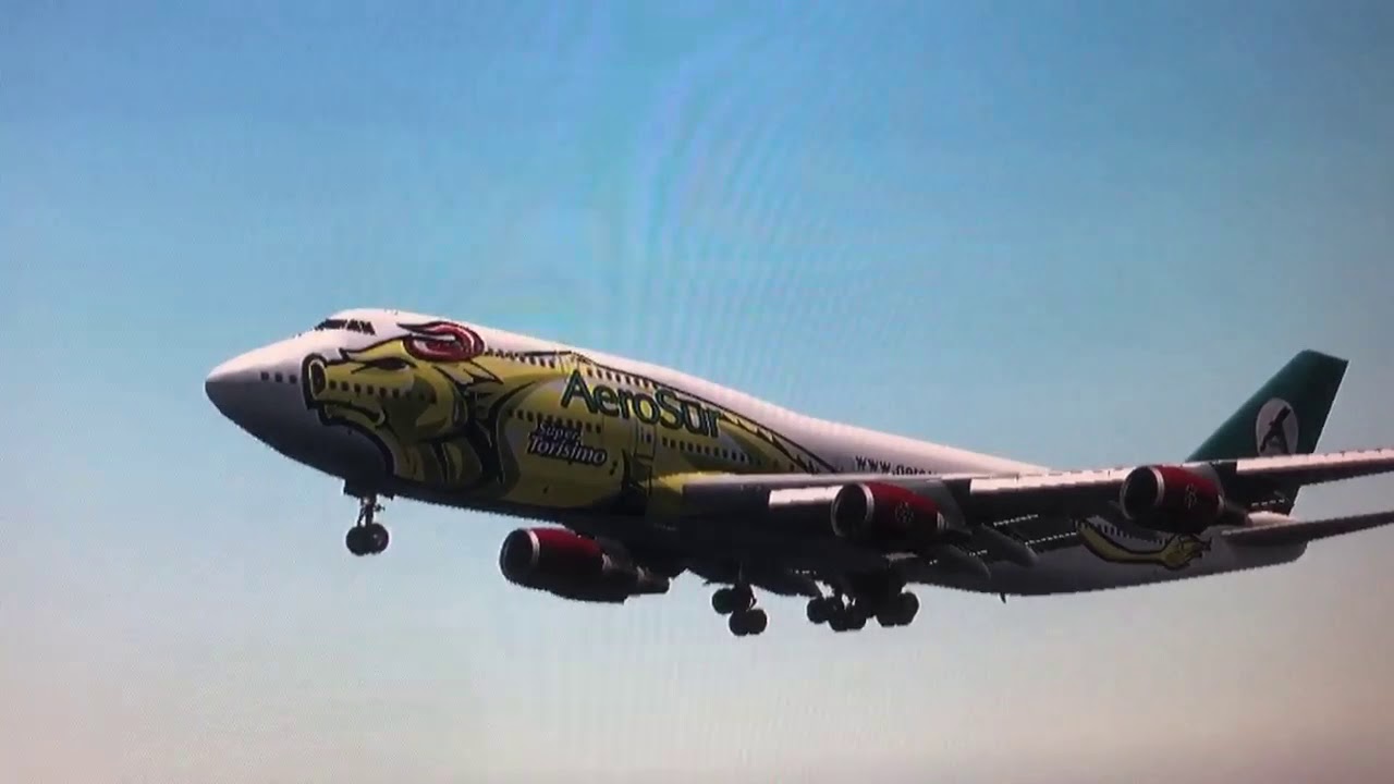 Super Torisimo 747-400 Aerosur arriving at El Alto International Airport La Paz fs9