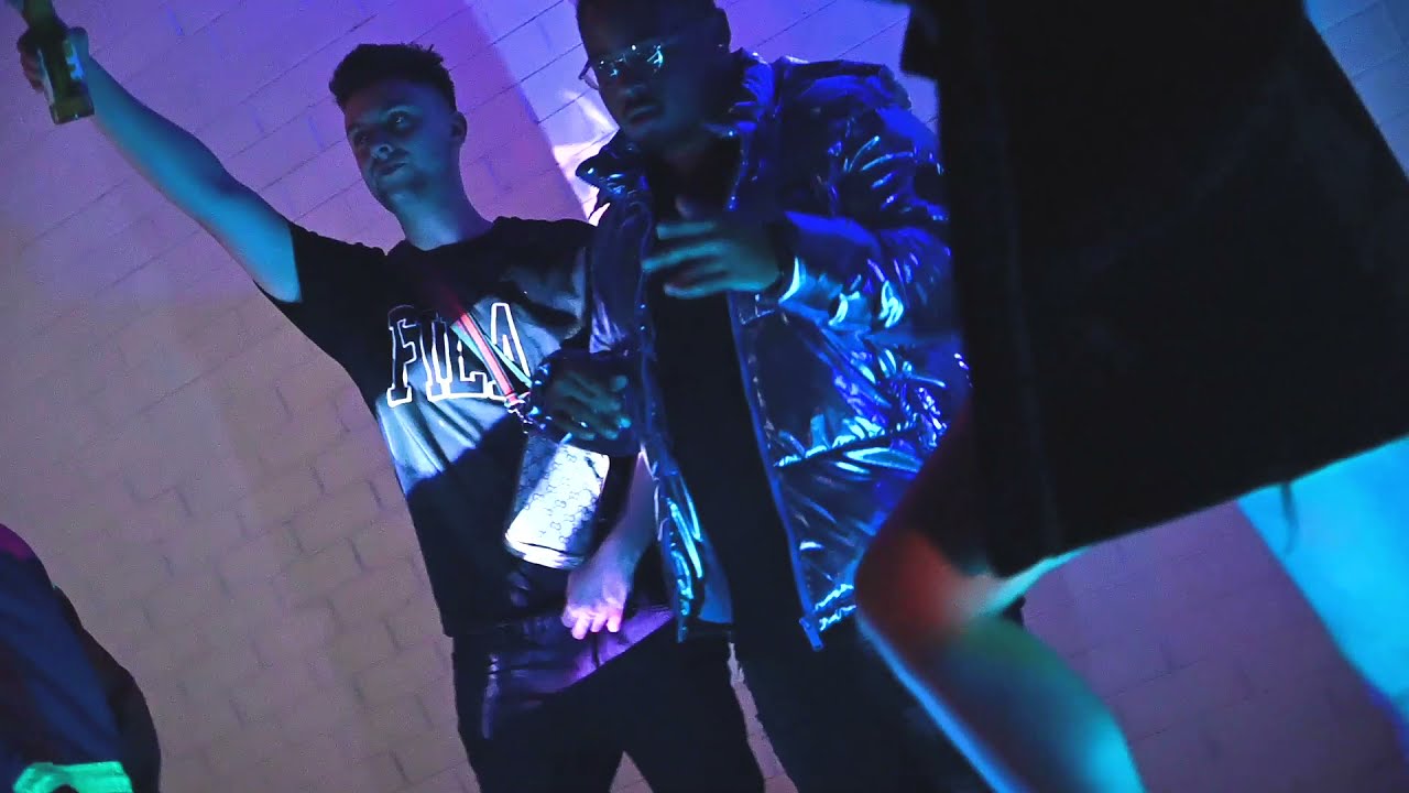 Andre Jemal WIO Private Listening Party adlı videoyu YouTube'da izle Andre Jemal WIO Private Listening Party adlı videoyu YouTube'da izle