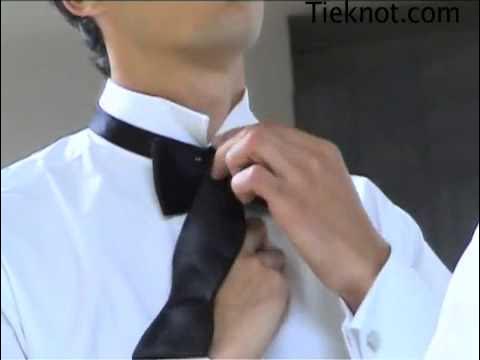 como un nudo corbata mariposa - YouTube