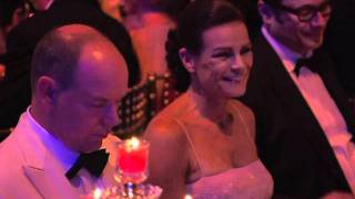 Albert Ii Et Charlène De Monaco Au Gala De La Croix-Rouge