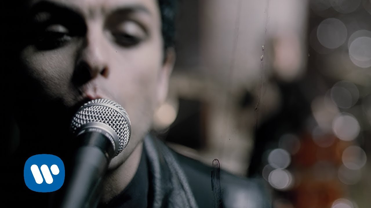 Download Green Day - Boulevard Of Broken Dreams [Official Music Video]