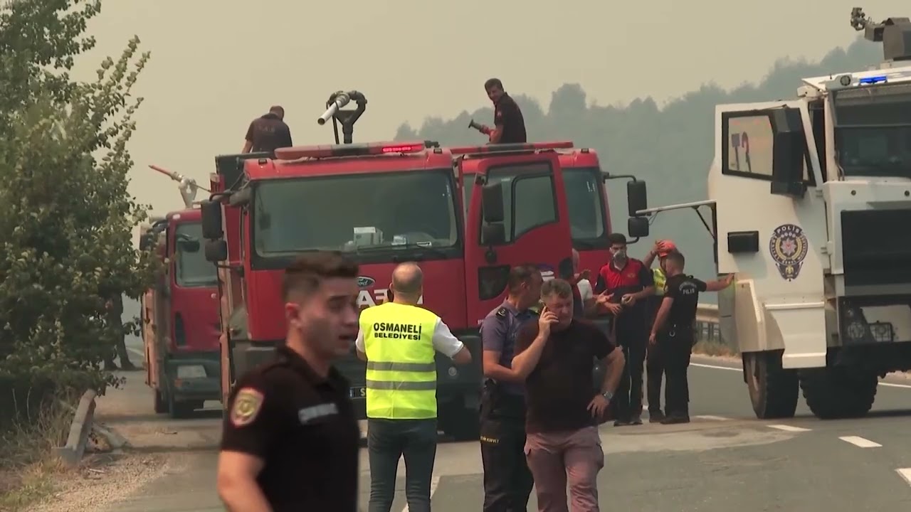 Wildfire in Turkey burns for fourth day after village evacuated | REUTERS