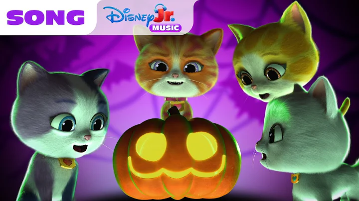SuperKitties Halloween Song "On Halloweeeen"! 🎶🎃 | Disney Jr.