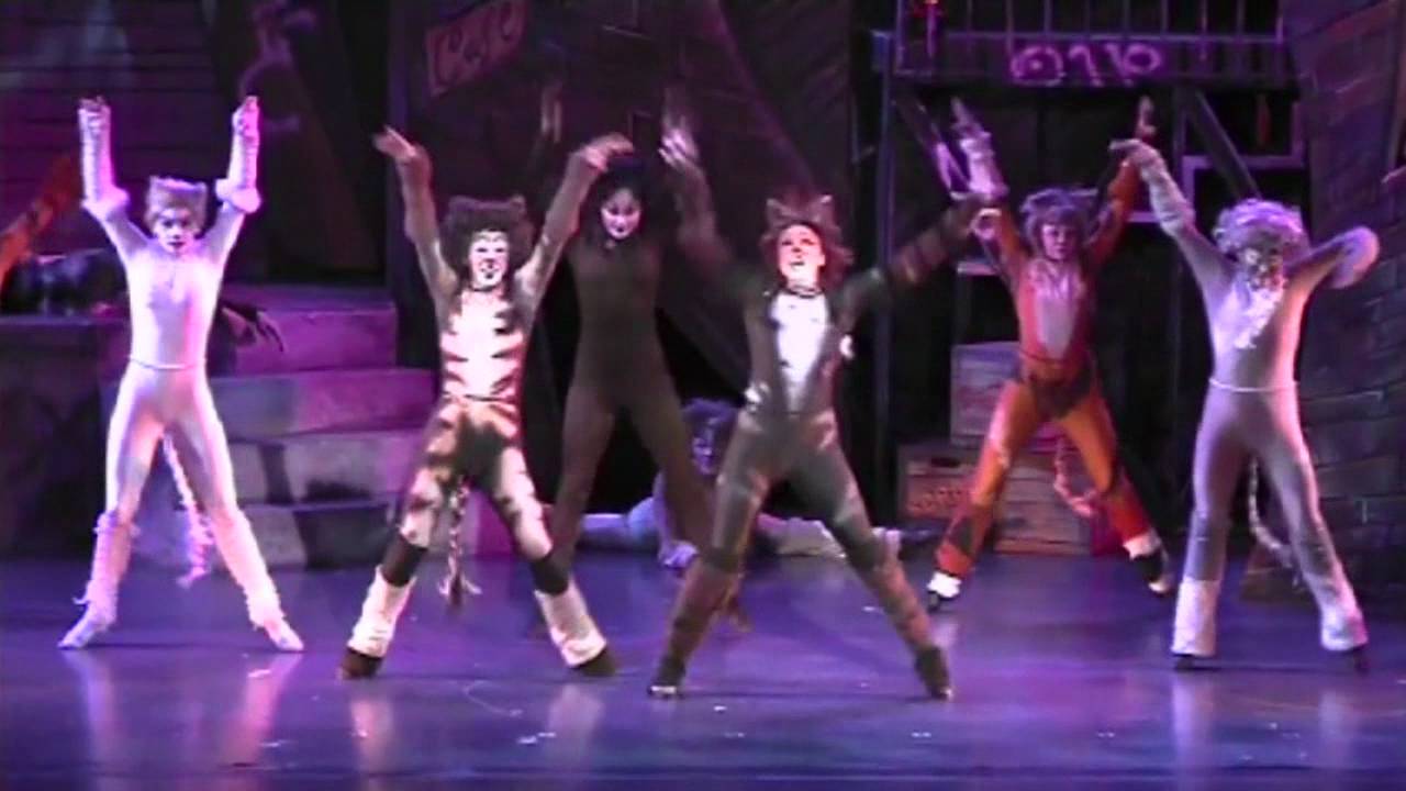 Emily Lynne - Show Reel - YouTube